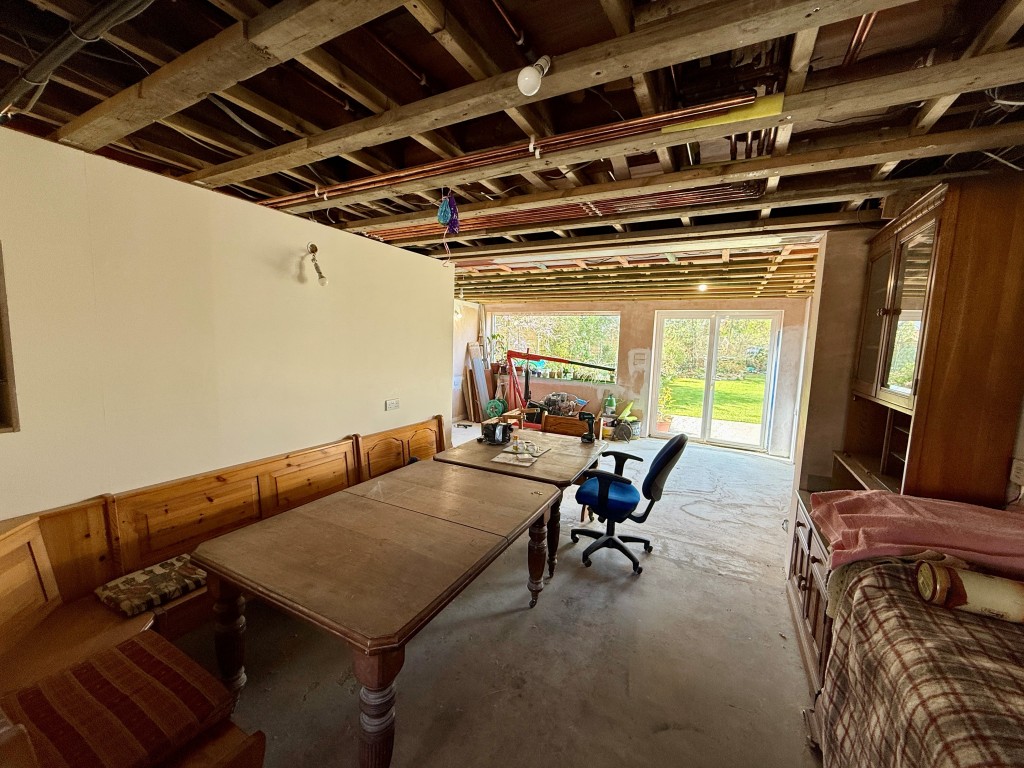 Lot: 113 - DETACHED HOUSE FOR COMPLETION - Dining room